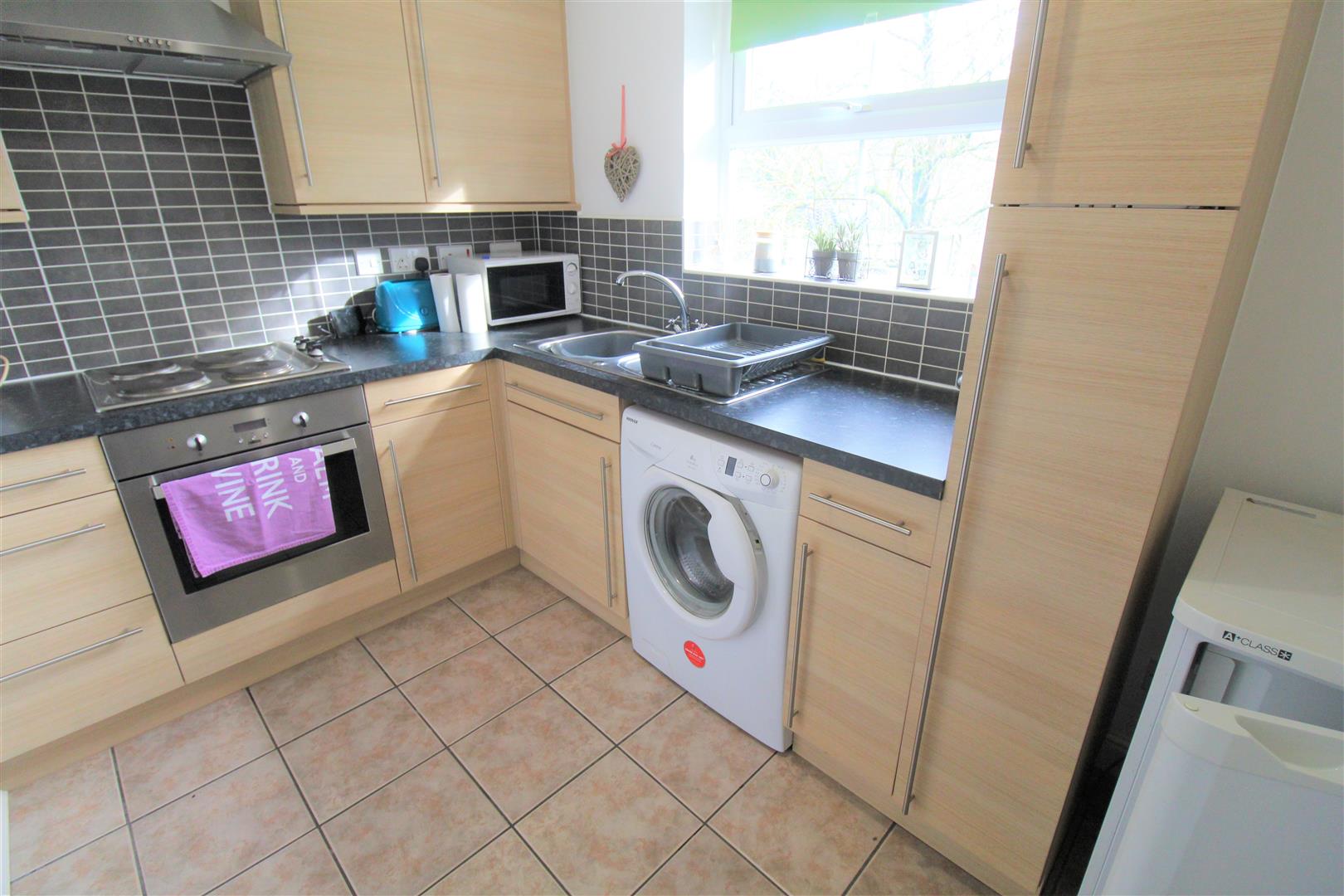 Minton Grove, Baddeley Green, Stoke-On-Trent